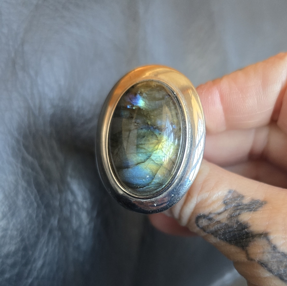 Discontinued Evil Pawn Jewelry Chris Labradorite Oval Ring